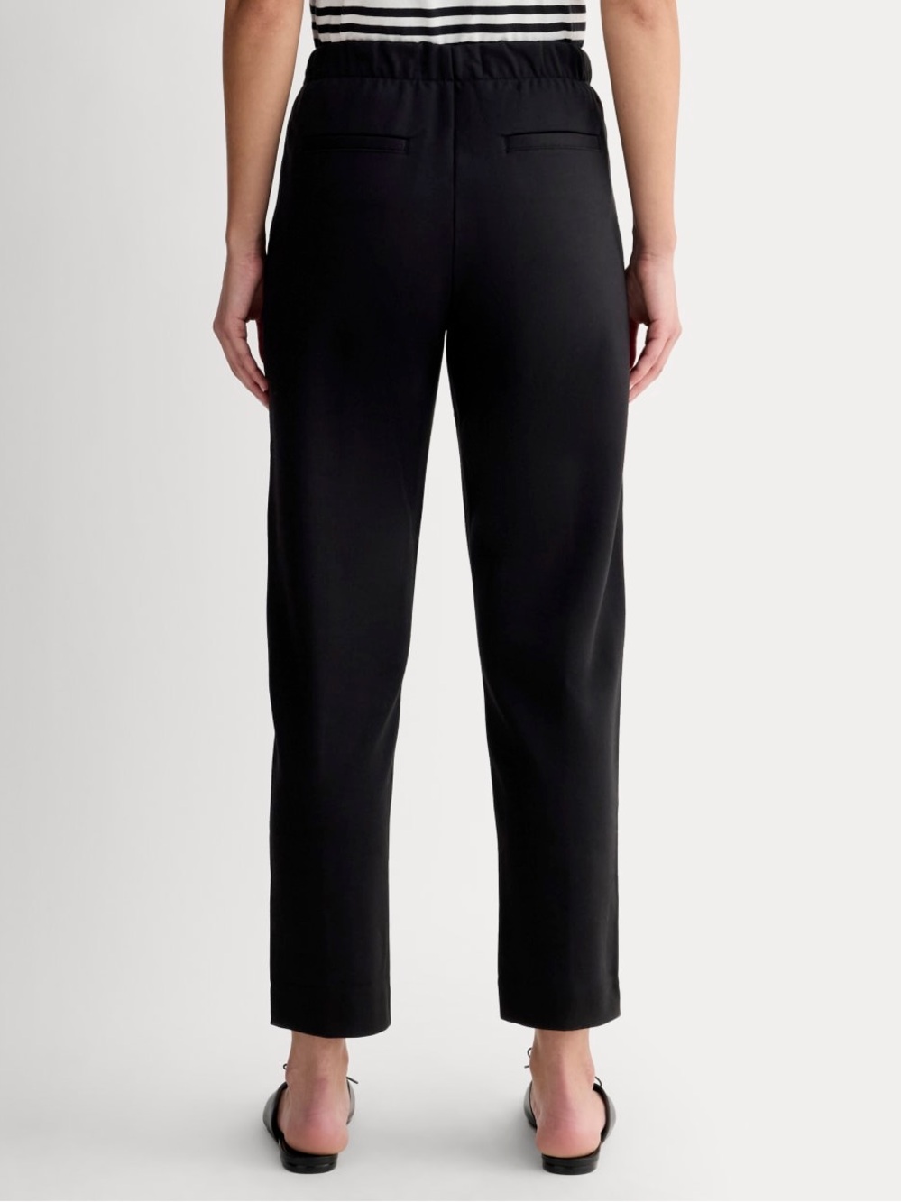 Everlane The Dream Pant Black Size M Tapered Pull On Stretch Pants - Picture 2 of 16